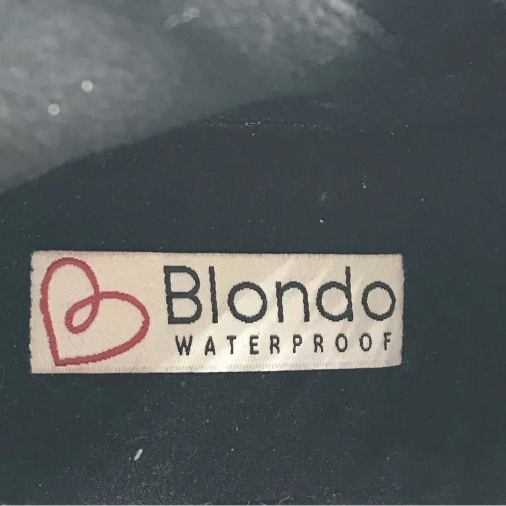NWOB Blondo Que Waterproof Snakeskin Print Leather Block Heel Booties Sz 9.5 NEW